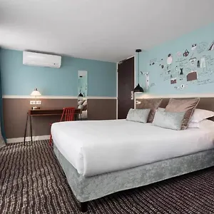 Des 3 Poussins Hotel Paryż