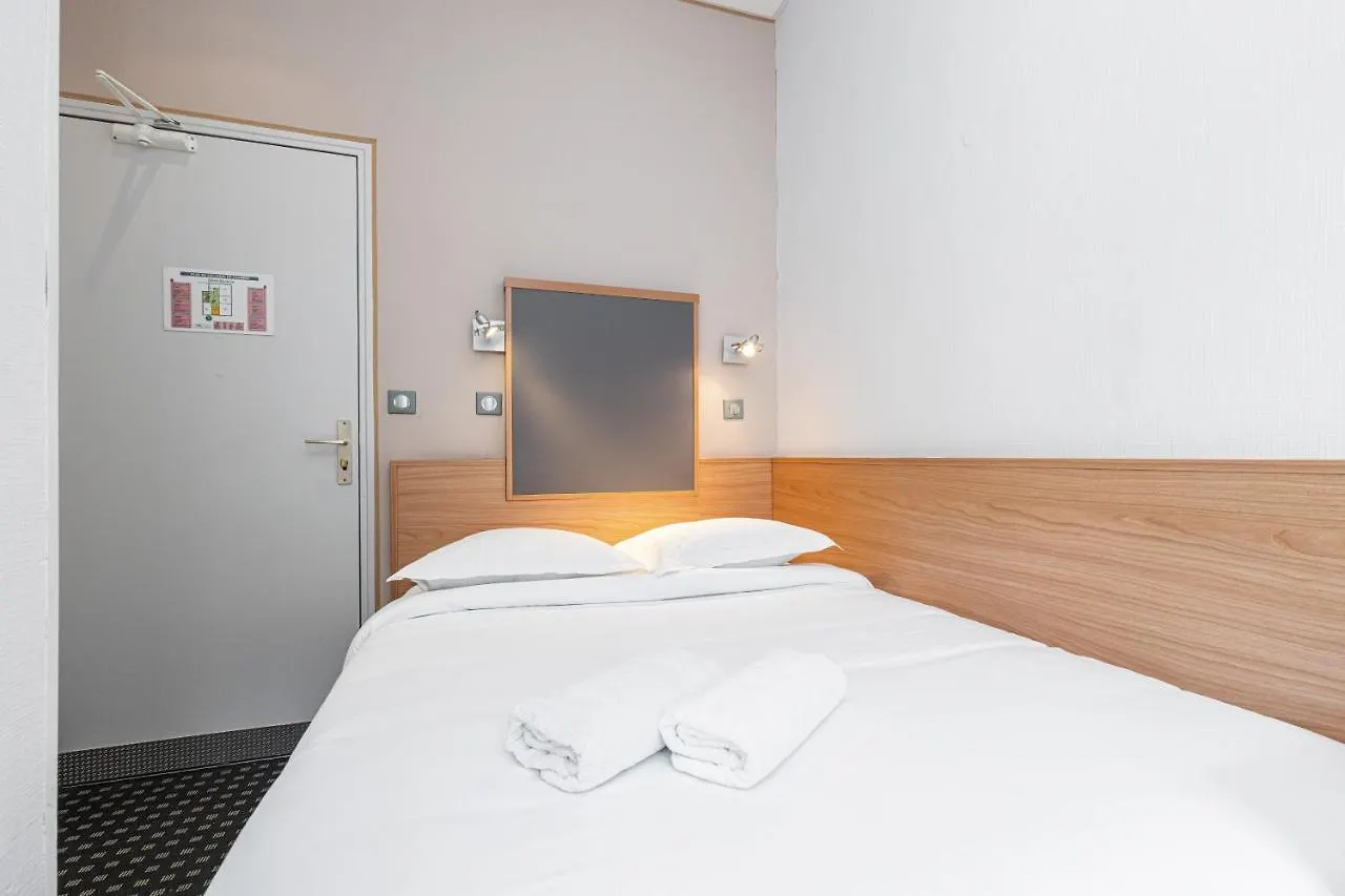**  Modern Waikiki Hotel Канны Франция